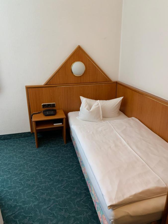 Hotel Garni Eschenbach Hildburghausen Eksteriør bilde